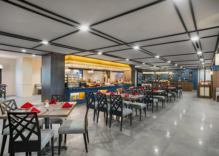 Fox Hotel Nagoya Batam